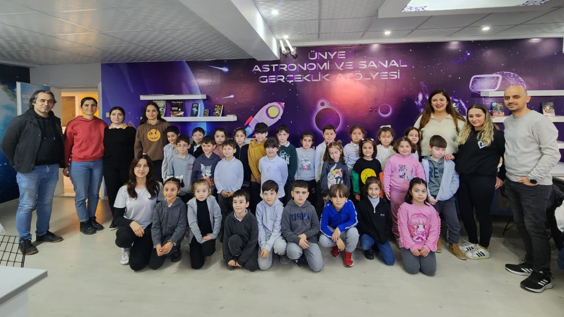 Okulumuz 1/A Sınıfı Mehmet Refik Güven Anadolu Lisesi Astronomi ve Sanal Gerçeklik Atölyesi'ni Ziyaret Etti